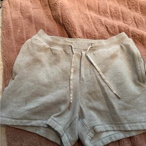 Men’s Lululemon grey shorts